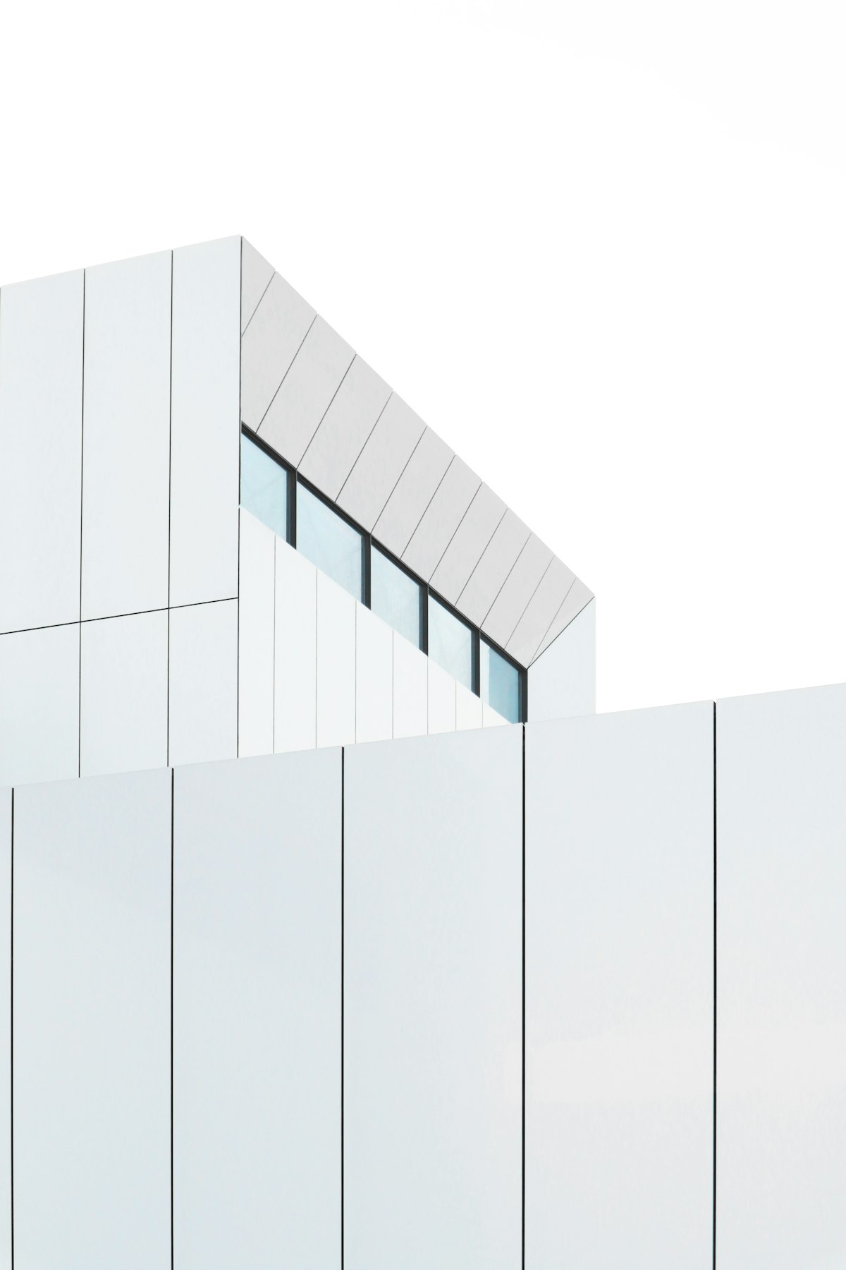 White geometric architecture at Jameel Arts Centre in Dubai